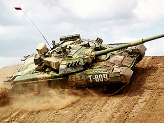 В Омске перевернулся танк В Омске перевернулся танк