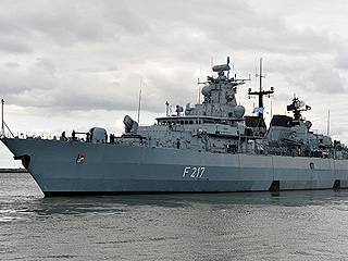 Украина выпустила ракету по кораблю НАТО Украина выпустила ракету по кораблю НАТО