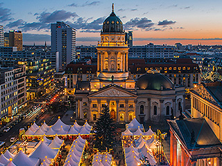 Немцы требуют "независимости" от США Немцы требуют "независимости" от США