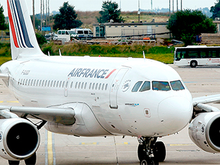 Французские летчики отказались работать Французские летчики отказались работать