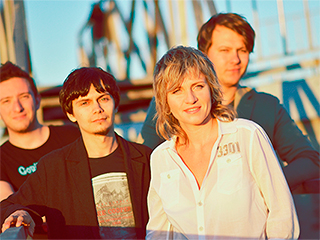 Скромное обаяние MONOЛИЗА Скромное обаяние MONOЛИЗА