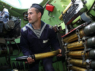 Россия выделит 4 миллиарда на оборонку Россия выделит 4 миллиарда на оборонку