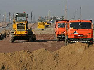 Трассу в Новой Москве расширят Трассу в Новой Москве расширят