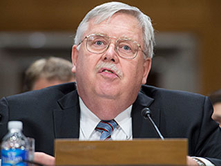 Посла США встретили в Москве фигой Посла США встретили в Москве фигой