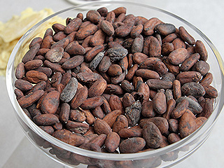 Цены на какао рекордно взлетели из-за Эболы Цены на какао рекордно взлетели из-за Эболы