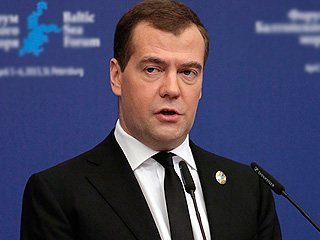 Медведев: США ведут себя нецивилизованно Медведев: США ведут себя нецивилизованно