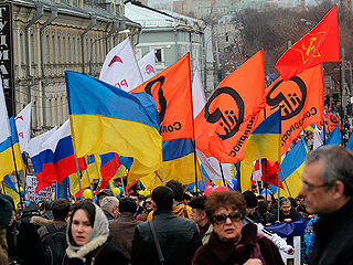 Эксперт: "Марш мира" – антироссийская акция Эксперт: "Марш мира" – антироссийская акция