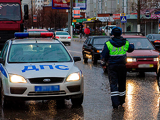 Водителей будут пугать приставами по SMS Водителей будут пугать приставами по SMS