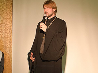 Глеба Грозовского готовят к экстрадиции Глеба Грозовского готовят к экстрадиции