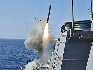 США ударили по Сирии "Томагавками" США ударили по Сирии "Томагавками"