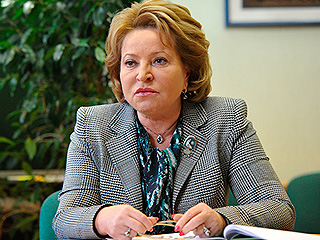 Китайцы сделали из Матвиенко профессора Китайцы сделали из Матвиенко профессора