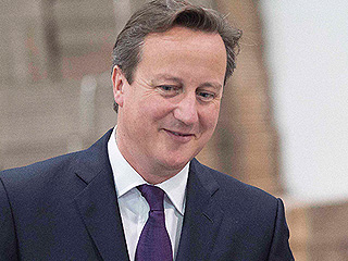 Кэмерон сравнил Елизавету II с кошкой Кэмерон сравнил Елизавету II с кошкой