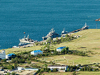 Европарламент осудил депутата за Крым Европарламент осудил депутата за Крым