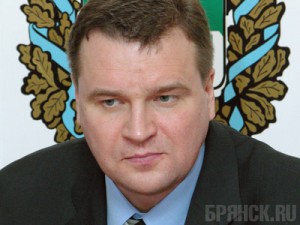 Вихарев снят с должности руководителя асфальтобетонного завода Андрей Вихарев