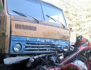 Водитель легковушки погиб при столкновении с КамАЗом под Унечей