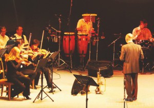 Брянцы услышат мировые хиты в исполнении эстрадного оркестра