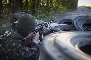 Нацгвардия строит укрепления у Донбасса Нацгвардия строит укрепления у Донбасса