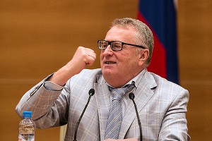 Жириновский одобрил "диету" Мишель Обамы Жириновский одобрил "диету" Мишель Обамы