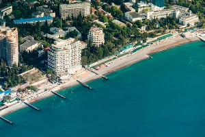 Туристы оставили в Крыму 77 млрд рублей Туристы оставили в Крыму 77 млрд рублей