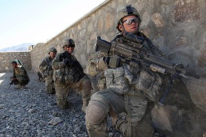 США готовят военную операцию у границ России США готовят военную операцию у границ России