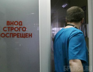 Избитый матерью годовалый ребенок умер в больнице Брянска