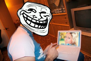 Интернет-троллей будут сажать на два года Интернет-троллей будут сажать на два года