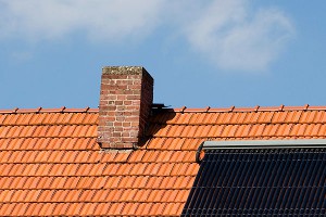 Женщина застряла в дымоходе любовника Женщина застряла в дымоходе любовника