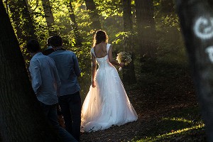 Девушка заболела раком ради свадьбы Девушка заболела раком ради свадьбы