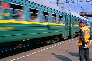 Угон поезда под Москвой сняли на видео Угон поезда под Москвой сняли на видео