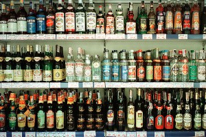 Россияне за продажу алкоголя с 21 года Россияне за продажу алкоголя с 21 года