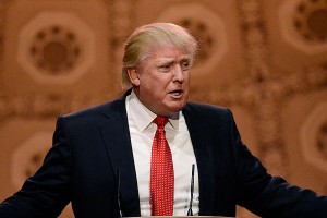 Трамп посоветовал Обаме уволиться Трамп посоветовал Обаме уволиться