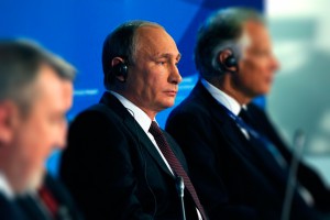 Путин: Для меня Россия – вся моя жизнь Путин: Для меня Россия – вся моя жизнь