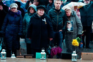 В России почтили жертв теракта на Дубровке В России почтили жертв теракта на Дубровке