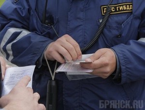 В Брянске автоинспекторы объявили охоту на должников