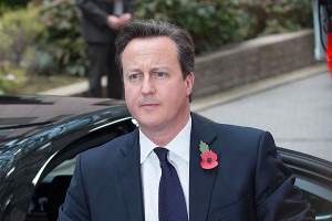 Нападение на Кэмерона вызвало скандал Нападение на Кэмерона вызвало скандал