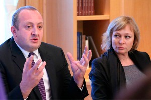 Жена грузинского президента ждет сына Жена грузинского президента ждет сына