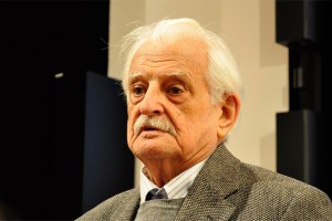 Спасатели приехали на помощь жене Хуциева Спасатели приехали на помощь жене Хуциева