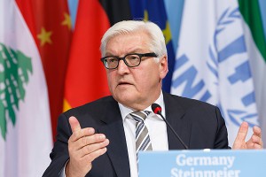 Самолет главы МИД Германии пропал в небе Самолет главы МИД Германии пропал в небе