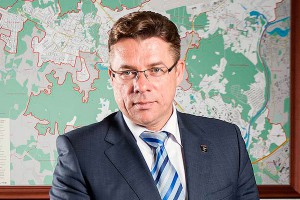 Мэра Химок обвинили в мошенничестве Мэра Химок обвинили в мошенничестве