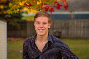 Американский актер сгорел на крыше поезда Американский актер сгорел на крыше поезда