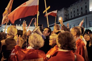 В Варшаве националистов разогнали газом В Варшаве националистов разогнали газом