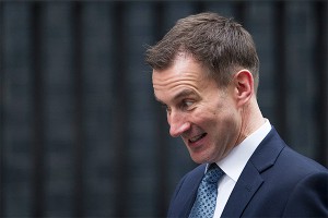 Британия хочет сэкономить на здравоохранении Британия хочет сэкономить на здравоохранении