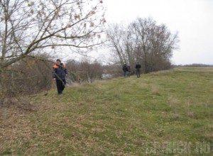 К поискам пропавшего подростка присоединились студенты и казаки