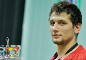 Самбист Артем Осипенко взял «золото» на чемпионате мира Артем Осипенко