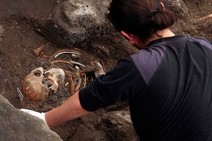 В Индии нашли массовое захоронение В Индии нашли массовое захоронение