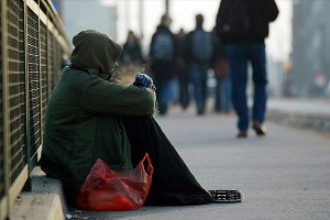 Великобритания побила рекорд по нищете Великобритания побила рекорд по нищете