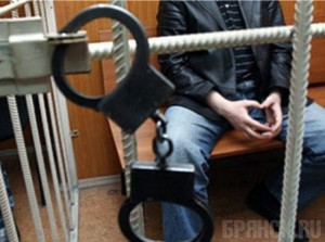 Клинчанин взял в заложники родную мать и ее знакомую