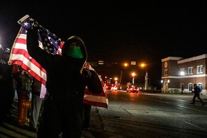 В бунтующем Фергюсоне избили россиян В бунтующем Фергюсоне избили россиян