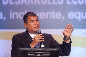 Президент отобрал у чиновников подарки Президент отобрал у чиновников подарки