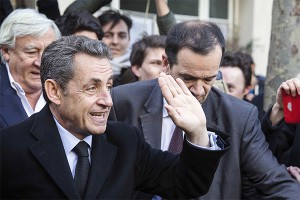 Николя Саркози возвращается в политику Николя Саркози возвращается в политику